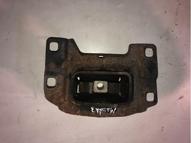 Подушка (опора) двигателя, левая верхняя BP4N39070D MAZDA