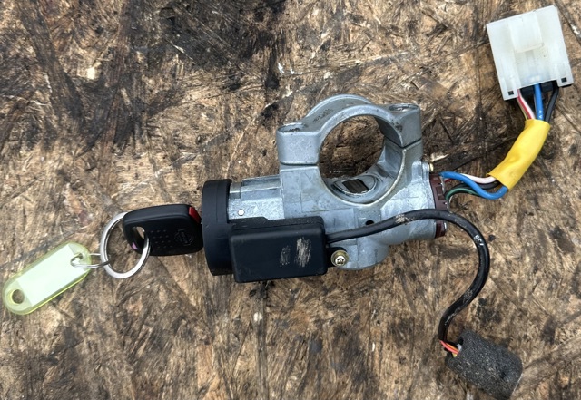NISSAN D87000N060 в наличии Запорожье