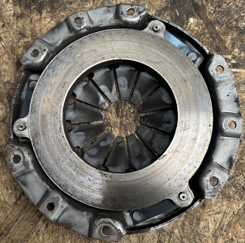 MAZDA FP0116410 Корзина сцепления в наличии Полтава