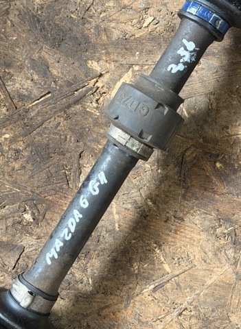 MAZDA GD762560XB Полуось (привод) передняя левая в наличии Запорожье