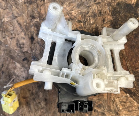 GE8C66CS0A Шлейф руля купить Украина