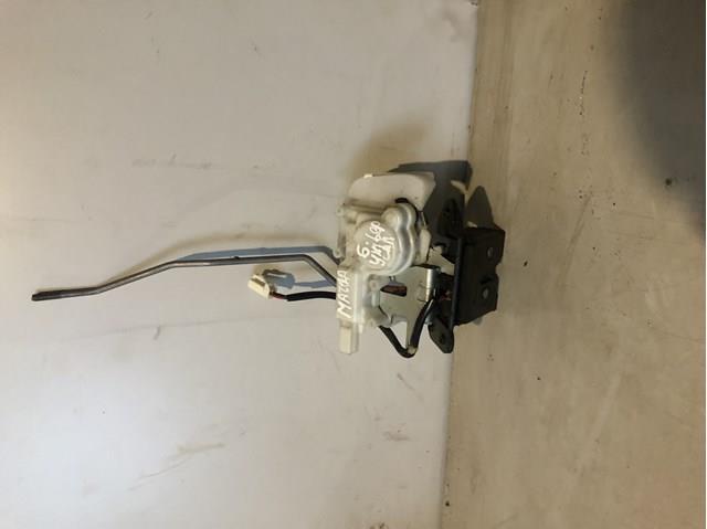 Замок пятой двери GJ5E62310F MAZDA