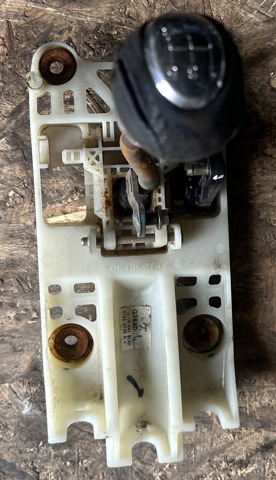 Механизм переключения передач GJ6A46100D MAZDA