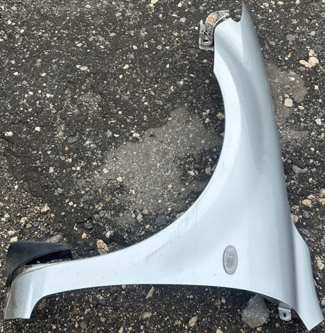 Крыло переднее левое GJ6A52211E MAZDA