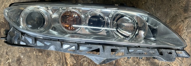 Фара правая GJ6R510K0C MAZDA