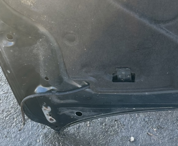 MAZDA GJYA5231XB Капот в наличии Чернигов