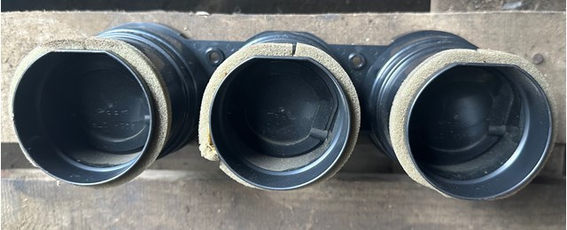 GP9E64930 MAZDA Решетка вентиляции салона на "торпедо" купить в Харьков