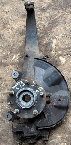 Кулак поворотный передний левый GS1D33031 MAZDA