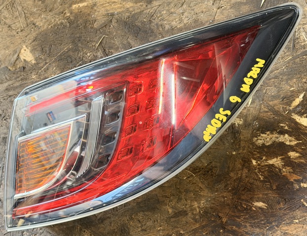 Фара задняя правая внешняя GS1F51150G MAZDA