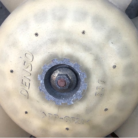L32915025C MAZDA Диффузор вентилятора в сборе с мотором и крыльчаткой купить в Харьков