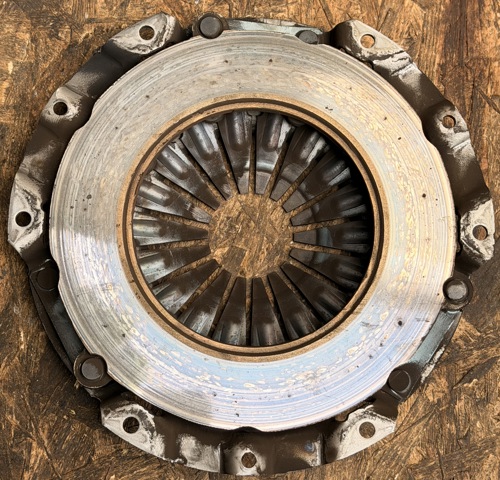 L50116410 MAZDA Корзина сцепления купить в Чернигов