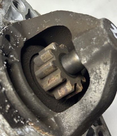 MAZDA M000T32771 Стартер в наличии Ужгород