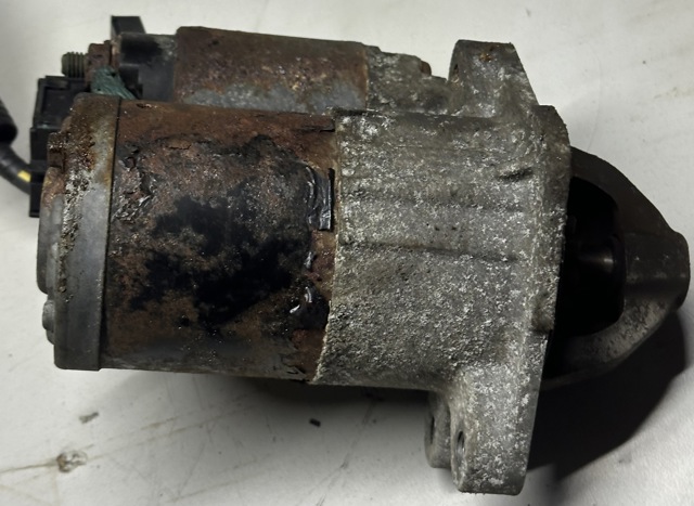 MAZDA M000T32771 Стартер в наличии Хмельницкий