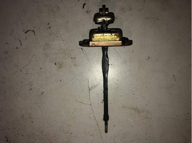 Ограничитель открывания двери, передний MB927285 MITSUBISHI
