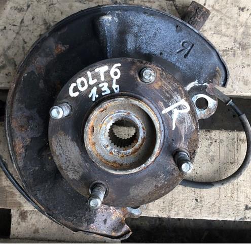MN102068 MITSUBISHI Цапфа (поворотный кулак) передний правый купить в Черкассы