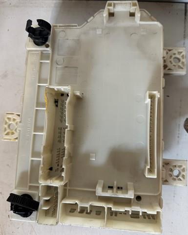 MN108319 MITSUBISHI Блок предохранителей купить в Полтава