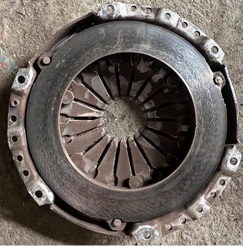 MN130493 MITSUBISHI Корзина сцепления купить в Тернополь