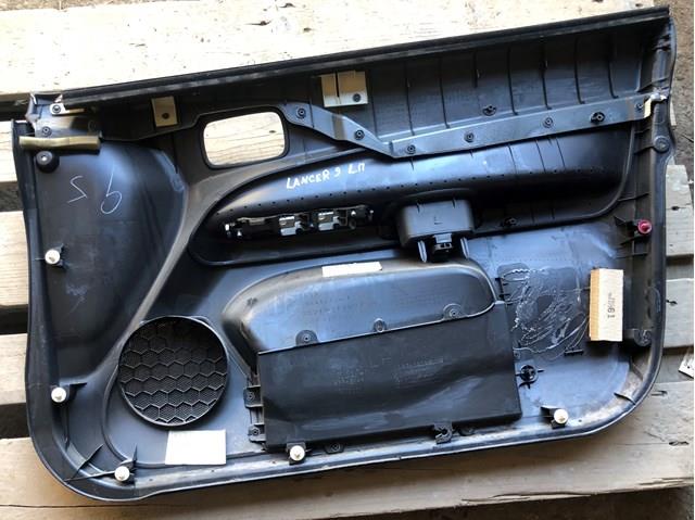 MITSUBISHI MN162737HC Обшивка (облицовка) внутренняя двери передней левой в наличии Ровно