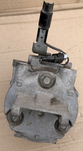 MN164472 MITSUBISHI Компрессор кондиционера купить в Кривой Рог