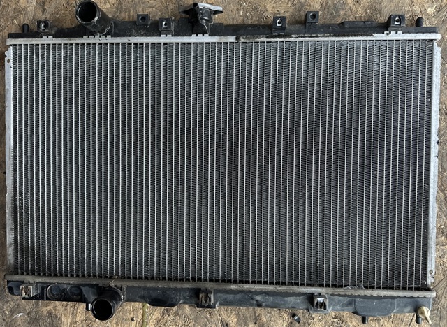 Радиатор водяной MR204532 MITSUBISHI