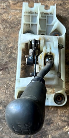MR246297 MITSUBISHI Кулиса переключения передач купить в Сумы
