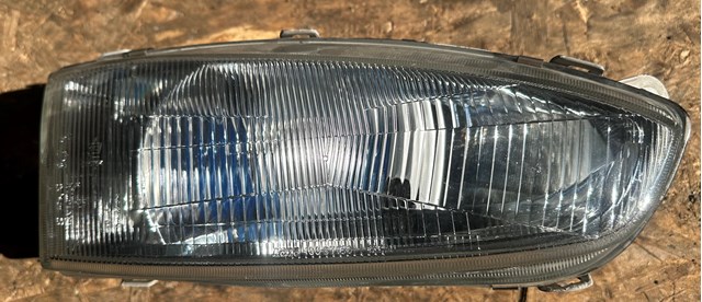 Фара правая MR273414 MITSUBISHI