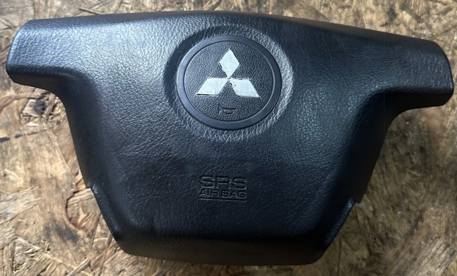 Подушка AIRBAG водительская MR636200 MITSUBISHI