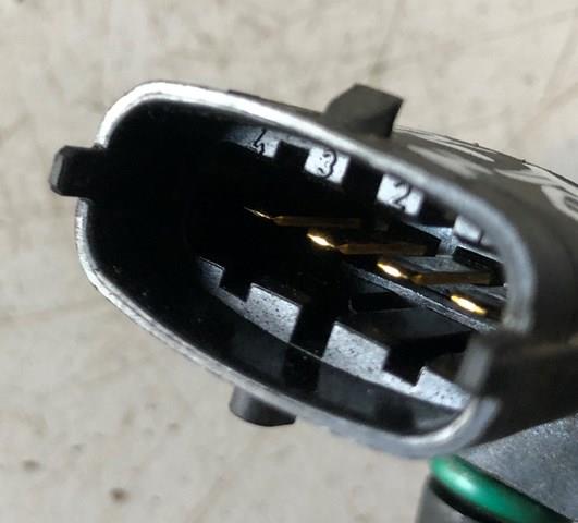 MITSUBISHI MR985032 Датчик давления во впускном коллекторе, MAP в наличии Чернигов