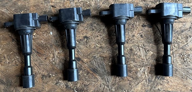 Катушка зажигания ZJ0118100 MAZDA