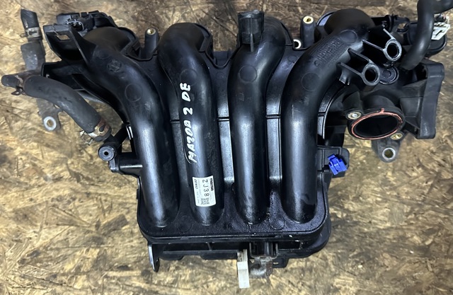 Впускной коллектор ZJ3813100 MAZDA