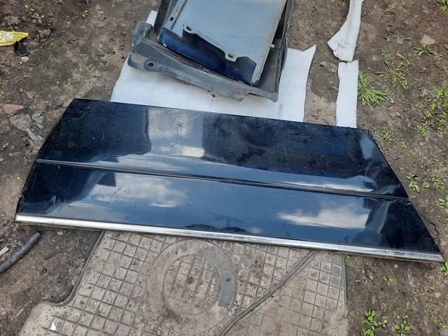 Накладка двери задней правой 1406907640 MERCEDES