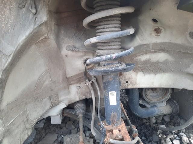 Стойка амортизатора передняя 1T0413031HP VAG