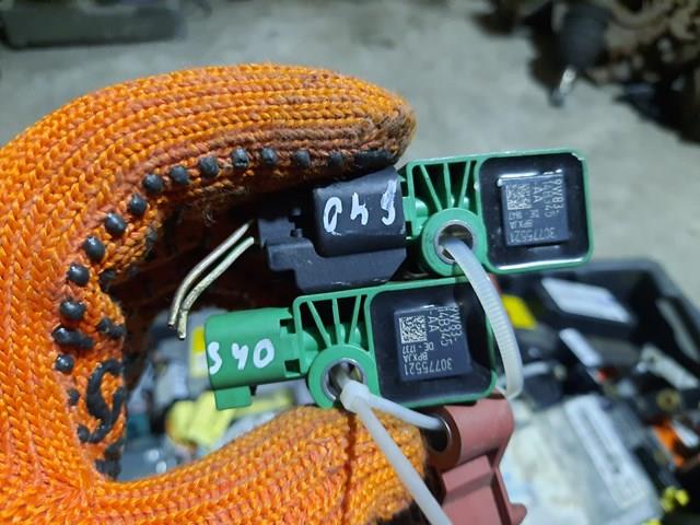 Датчик AIRBAG передний 30775521 VOLVO