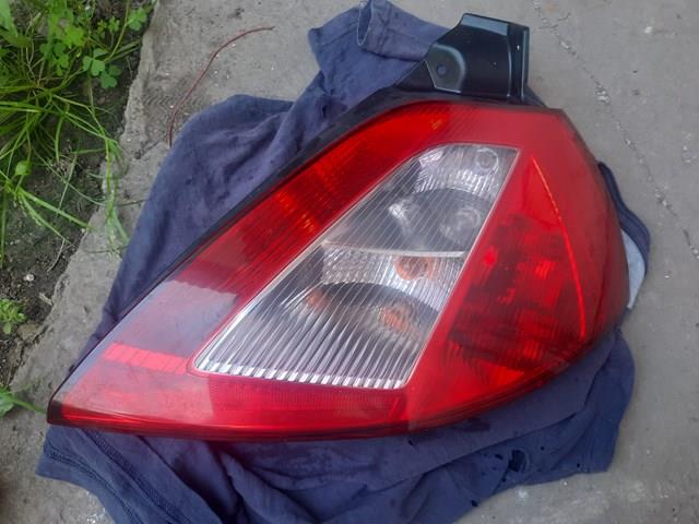 Правый стоп-сигнал 8200073237 RENAULT