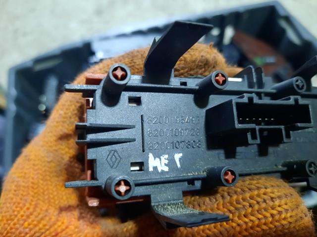 8200095493 RENAULT Кнопка аварийки купить в Павлоград