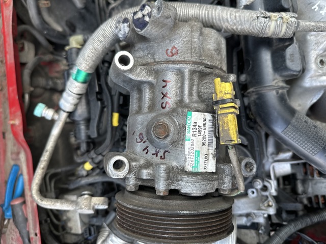 Клапан компрессора кондиционера 9520069KA0 SUZUKI