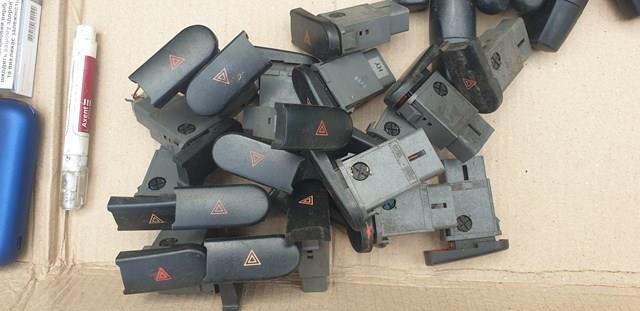 Кнопка включения аварийного сигнала Daewoo Lanos