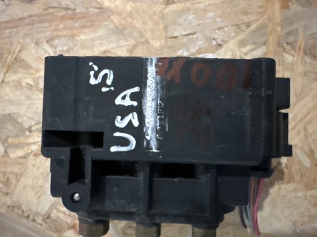 Блок клапанов гидравлической подвески AБС (ABS) A2513200058 MERCEDES