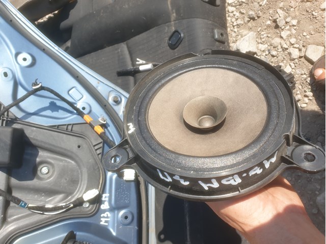Динамик задний BHP166960 MAZDA