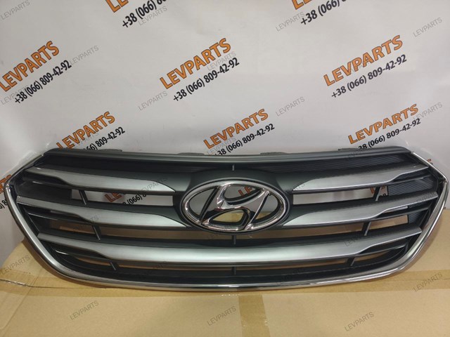Решетка радиатора 863502WAC0 HYUNDAI