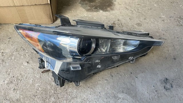 Фара передняя правая K12451030 MAZDA