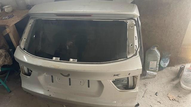 Задняя дверь 41007275066 BMW