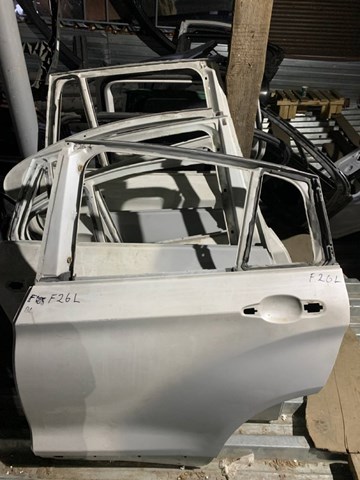 Дверь пассажирская задняя левая 41007364791 BMW