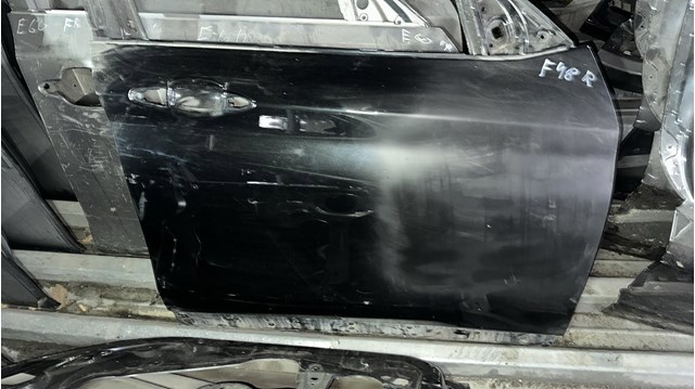 Пассажирская передняя дверь 41007414370 BMW