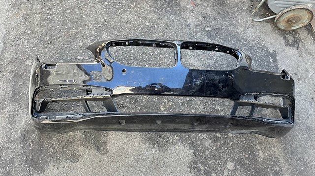 Буфер (бампер) передний 51117395706 BMW