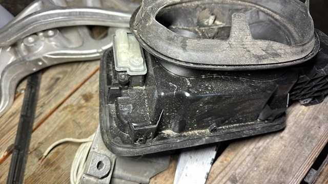 51177440018 BMW Корпус заливной горловины топливного бака купить в Харьков