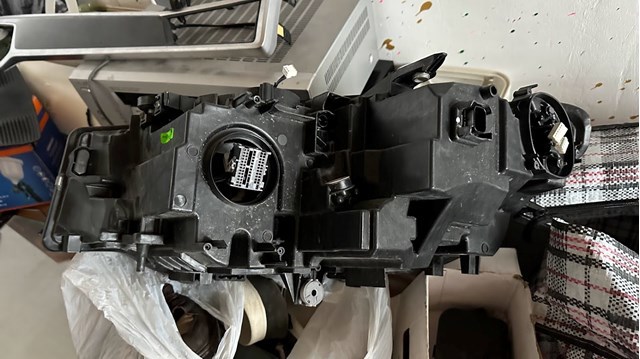 63118496158 BMW купить в Черновцы