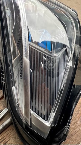 BMW 63119850428 Фара правая в наличии Ровно
