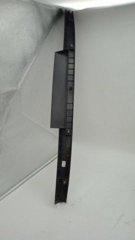 3T5867605 Обшивка (облицовка) крышки багажника (двери 3/5-й задней) купить Харьков