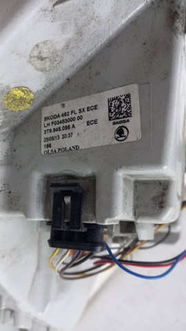 3T9945095A VAG Фонарь задний левый внешний купить в Ирпень